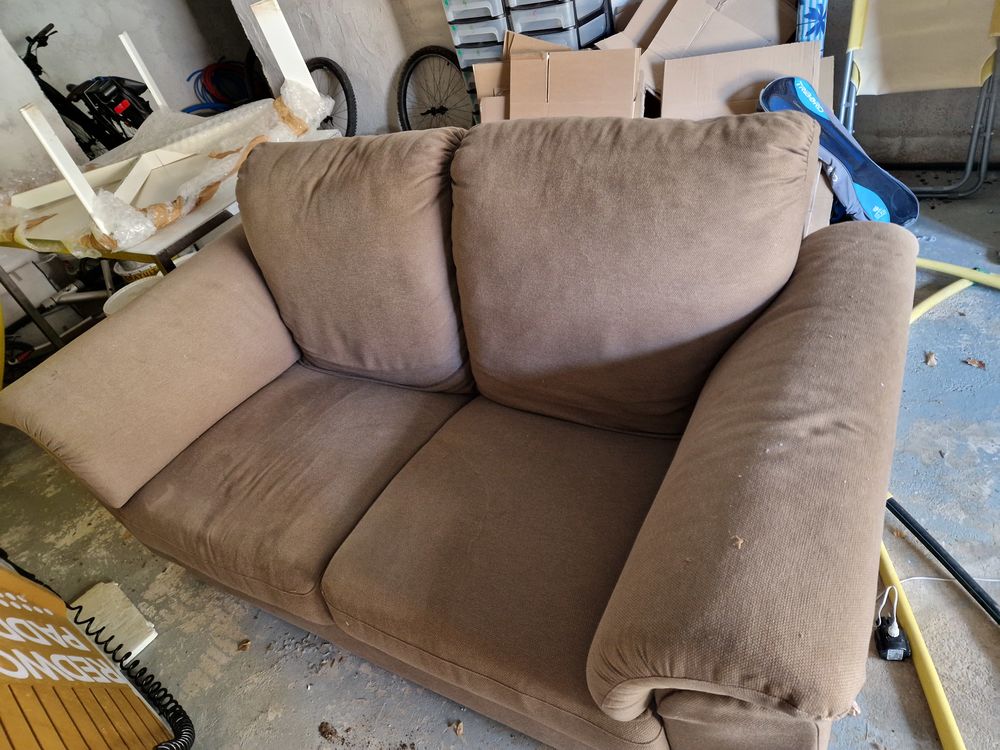 Canap� 2 places 0 La Gaude (06)