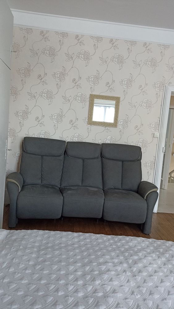 Canap� 3 places 0 Auzances (23)