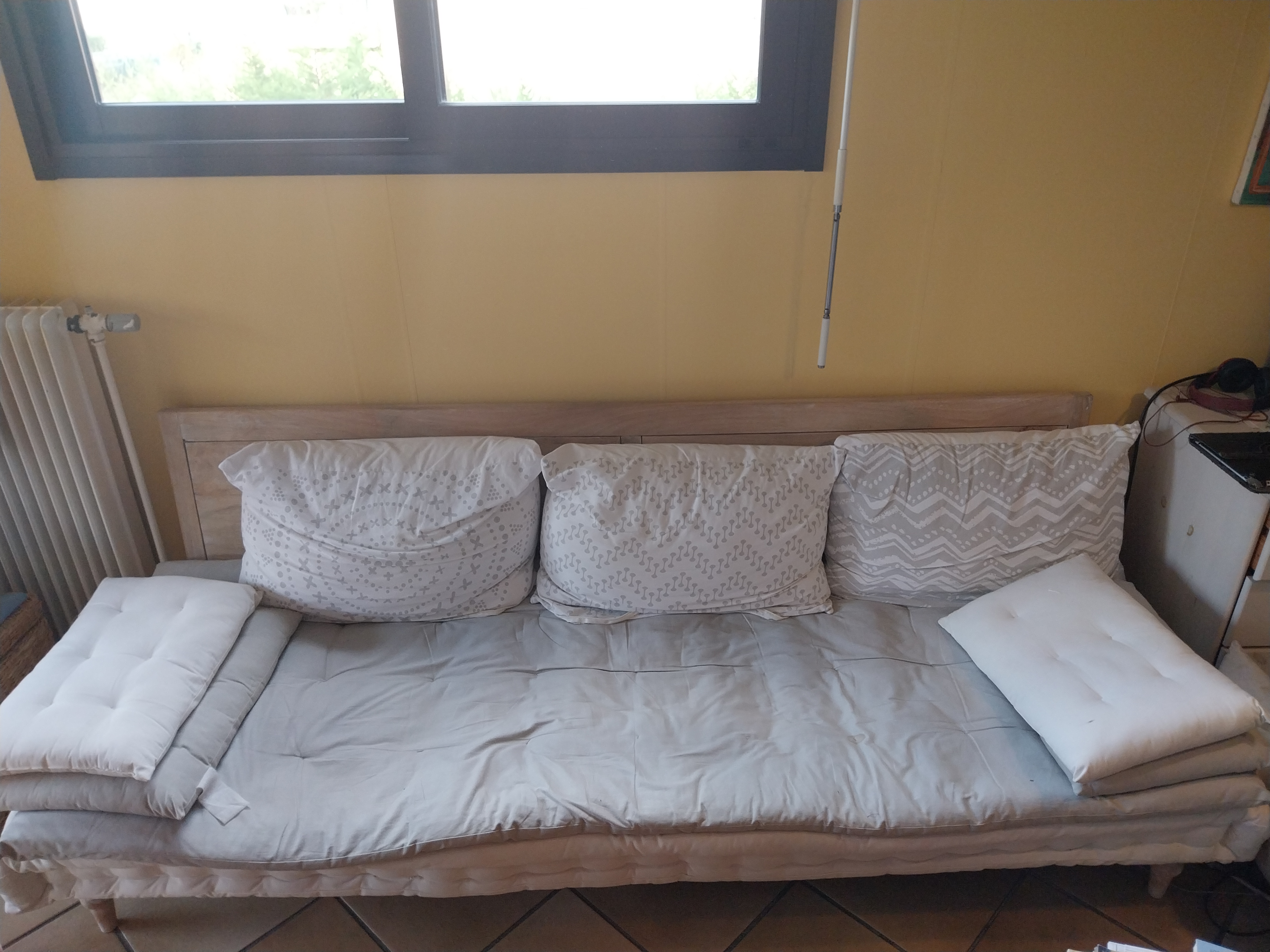 Canap� 2/3 places 75 Cannes (06)