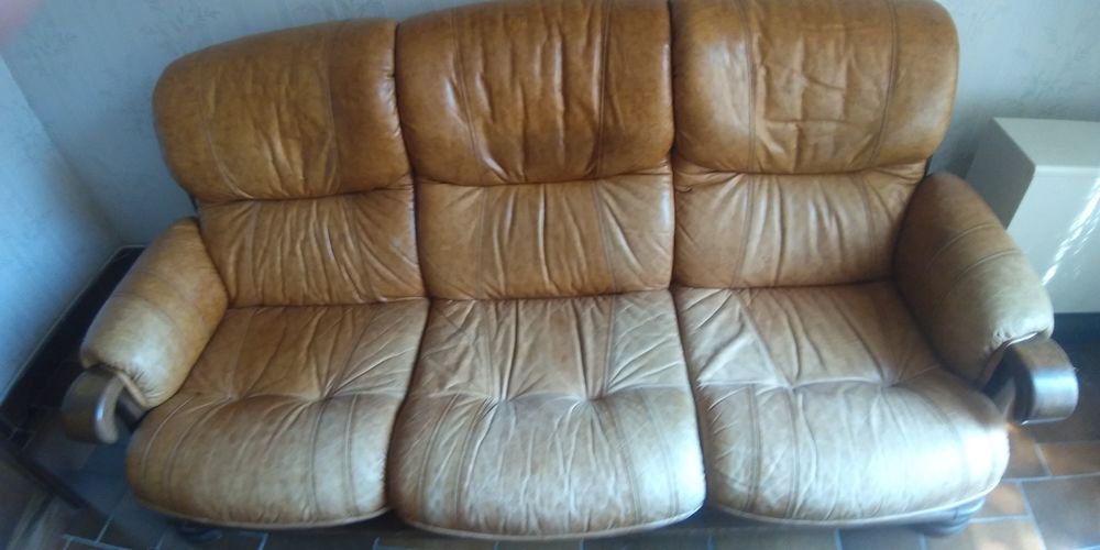 canap� 3 places 180 Chorges (05)