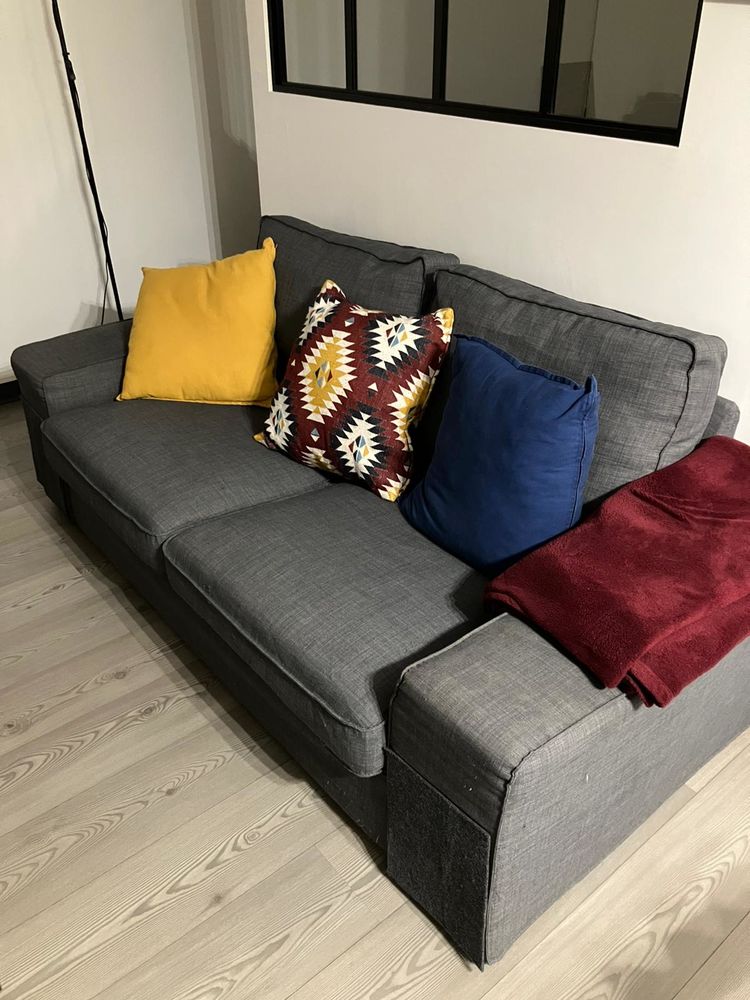 Canap� 2 places 300 Paris 15 (75)