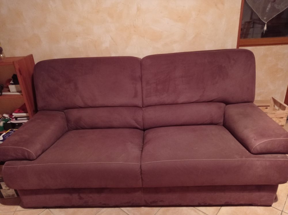 Canap� 3 places. 170 Fendeille (11)