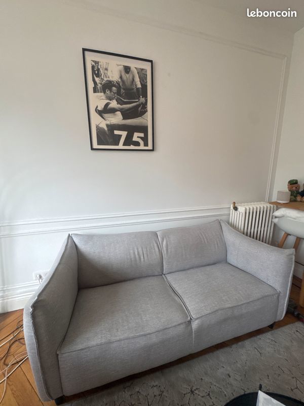 canape 3 places 200 Paris 16 (75)