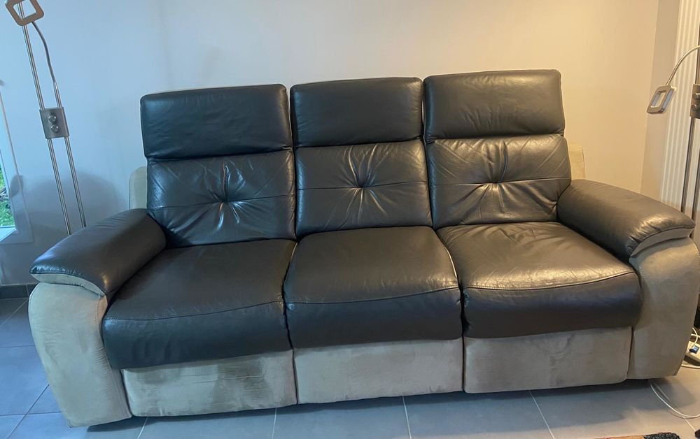 Canap� 3 places
100 Amancy (74)