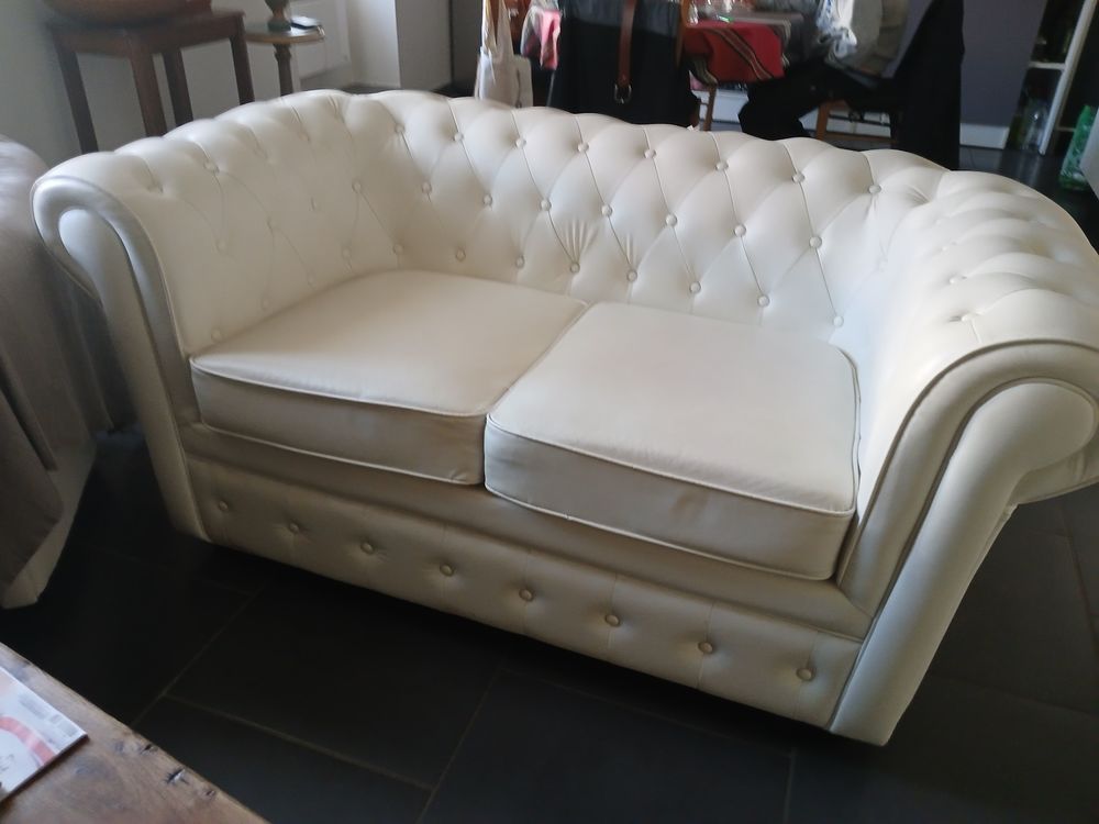 Canap� 2/3 places 200 Saint-Sever (40)