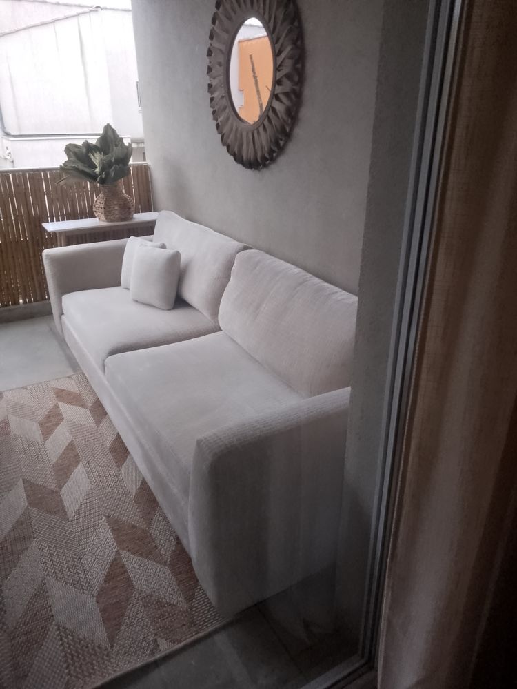 Canap� 4 places 300 L'Isle-sur-la-Sorgue (84)