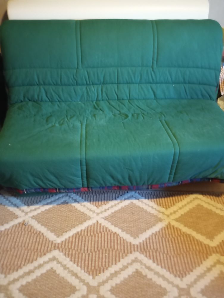 Un canap� pour d�panner 40 Camblanes-et-Meynac (33)