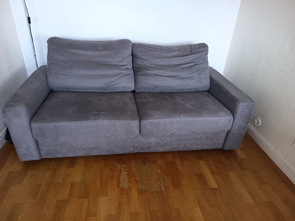 Canap� rapido 3 places gris en tr�s bon �tat 
350 Caluire-et-Cuire (69)