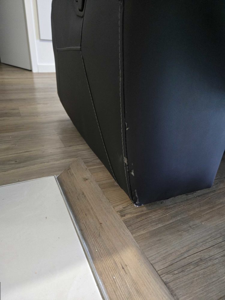 canap� relax en cuir 3 places 200 Mantes-la-Jolie (78)