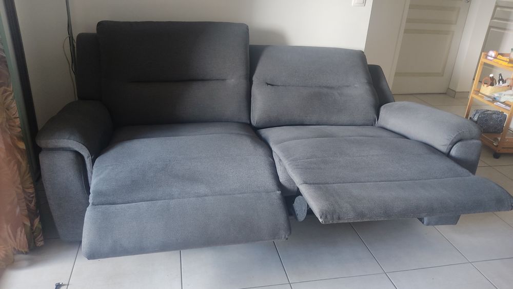 Canap� relaxant �lectrique 3 places 500 Entre-Deux (97)
