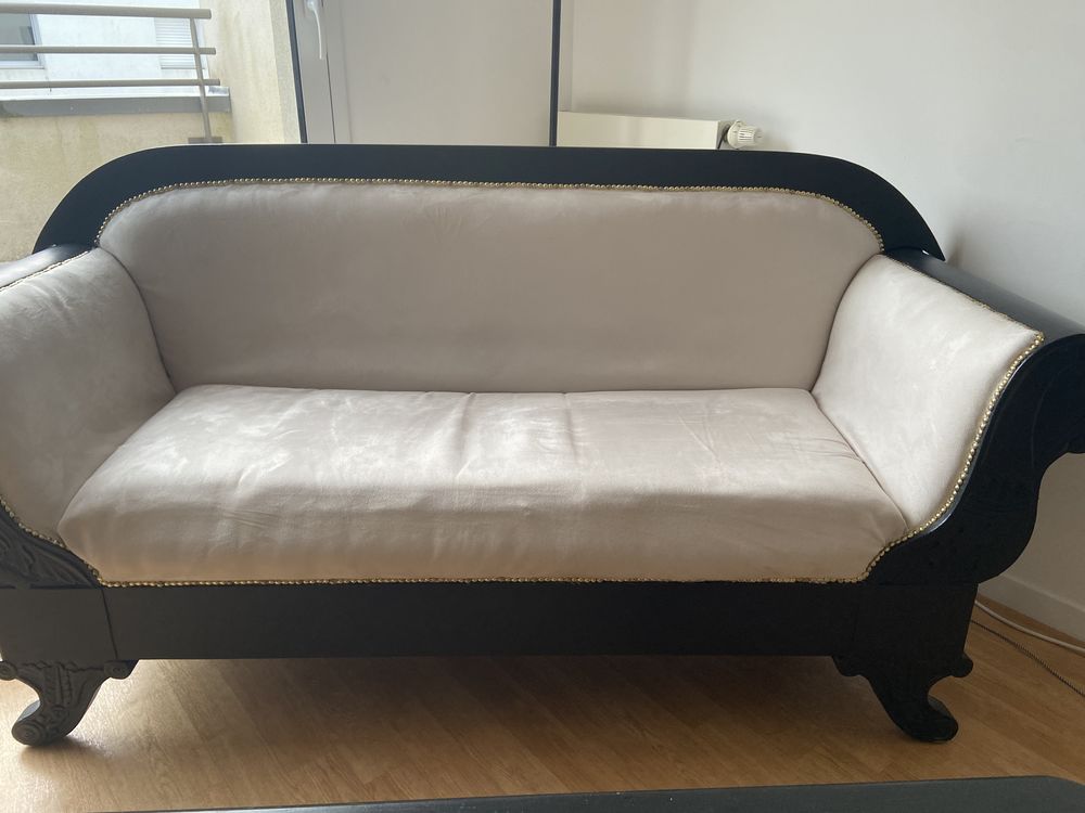 Canap� en suedine beige 100 La Baule-Escoublac (44)