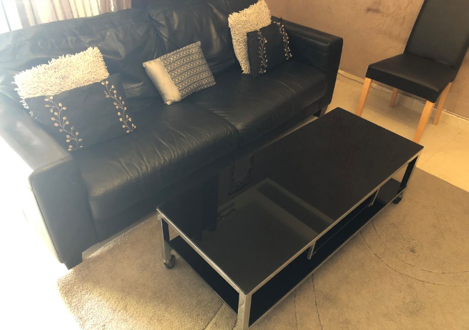 Lot canap� + table basse 120 N�mes (30)