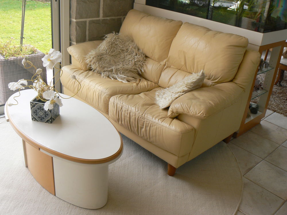 Canap� et table basse 500 Urrugne (64)