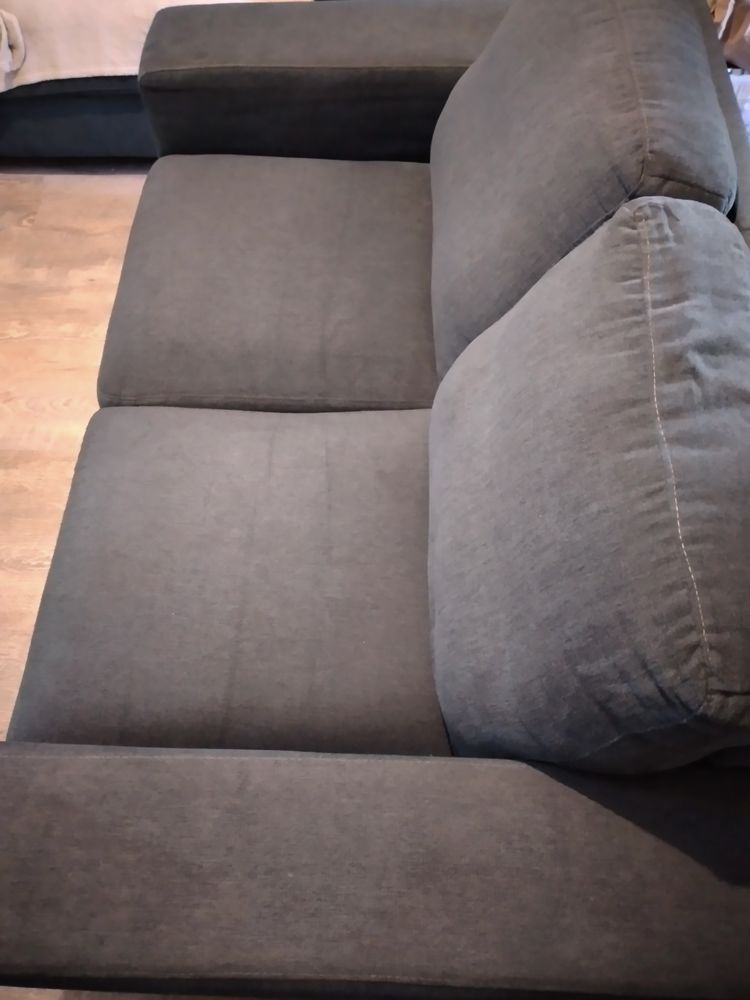 canap� et table basse 140 Ravine des cabris (97)