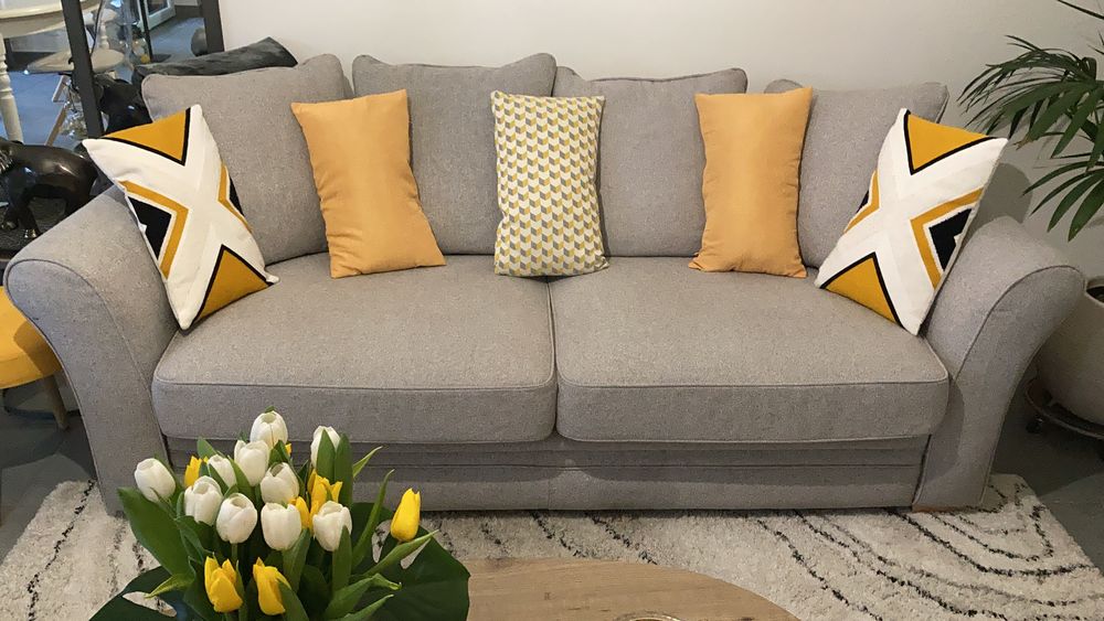 canap� tissu gris quasi neuf 350 Thonon-les-Bains (74)