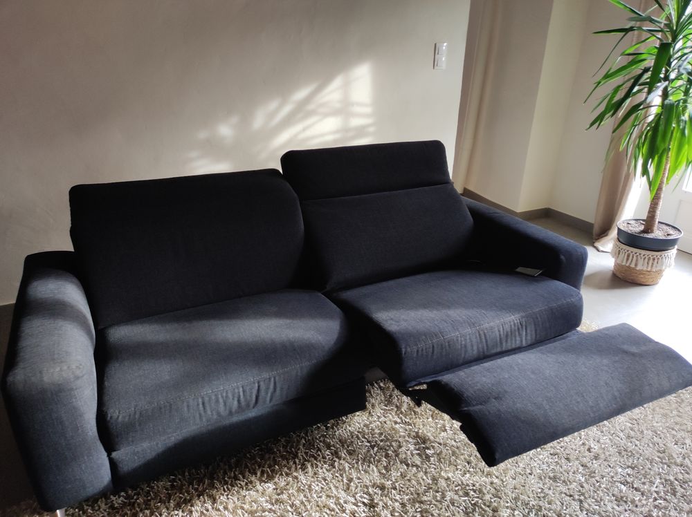 canap� tissus motoris� 3 places 1400 Coutances (50)