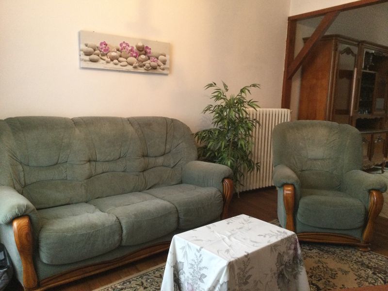 canape trois places avec fauteuil 180 Le Mans (72)