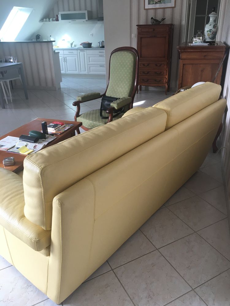 Canap� trois places cuir 0 Gu�rande (44)