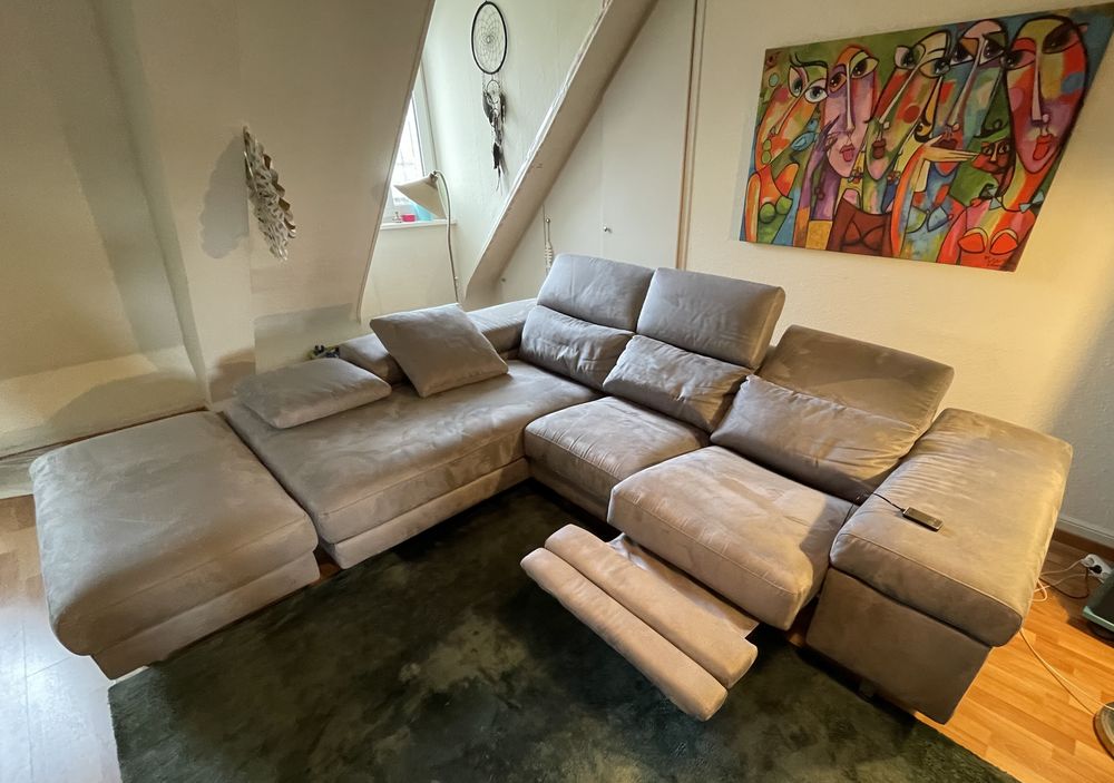 d'un canap� trois places Poltronesofa avec pouf 690 Strasbourg (67)