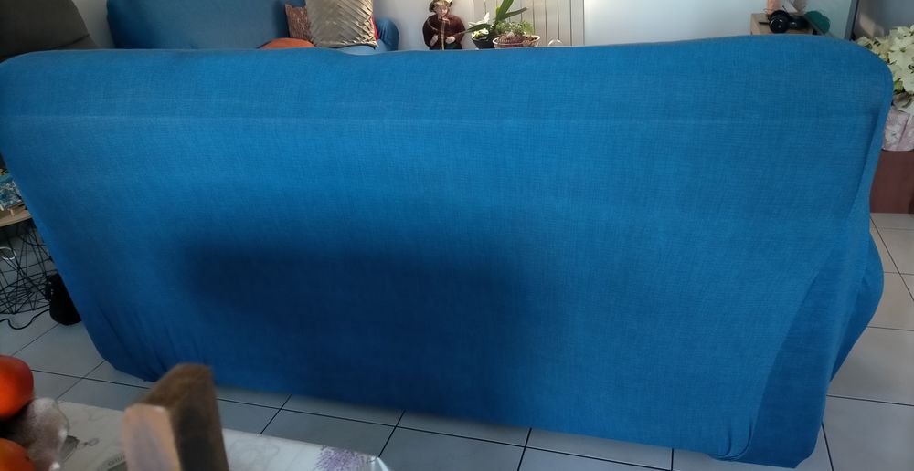 Canap� trois places marron 70 N�ux-les-Mines (62)