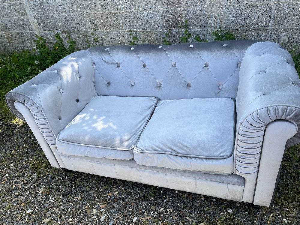 Canap� velours gris 250 Beauvais (60)