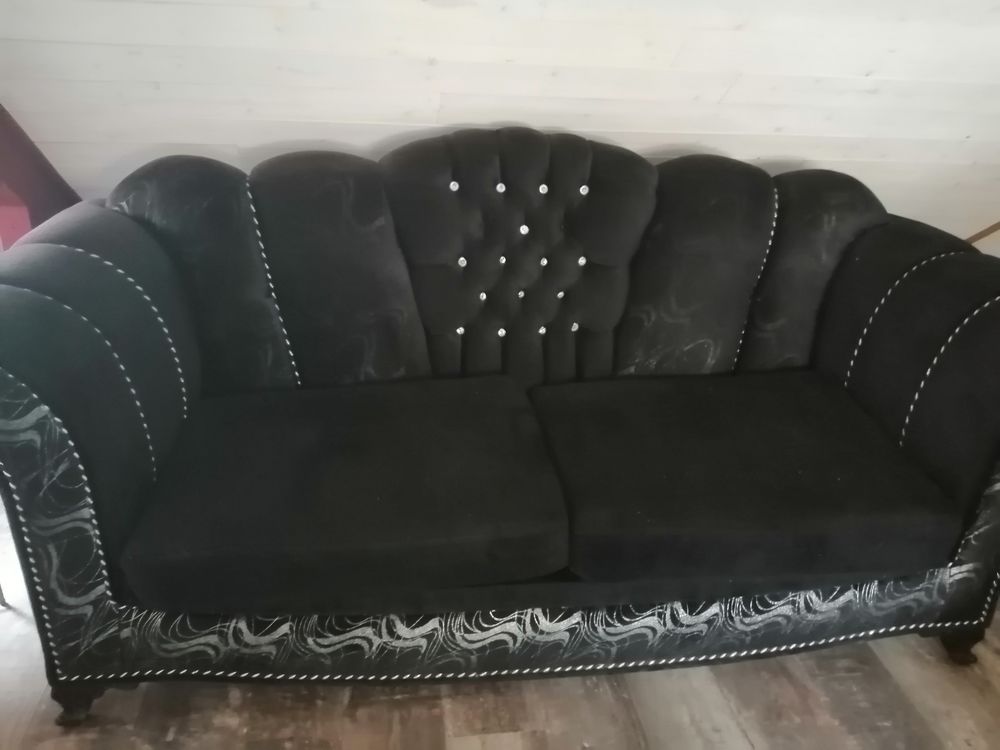 Canap� velours type sofa 0 Le Grand-Bourg (23)