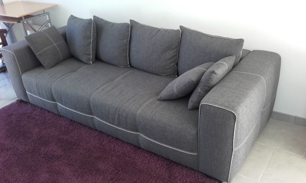 Canap� 300 Saint-Laurent-des-Vignes (24)