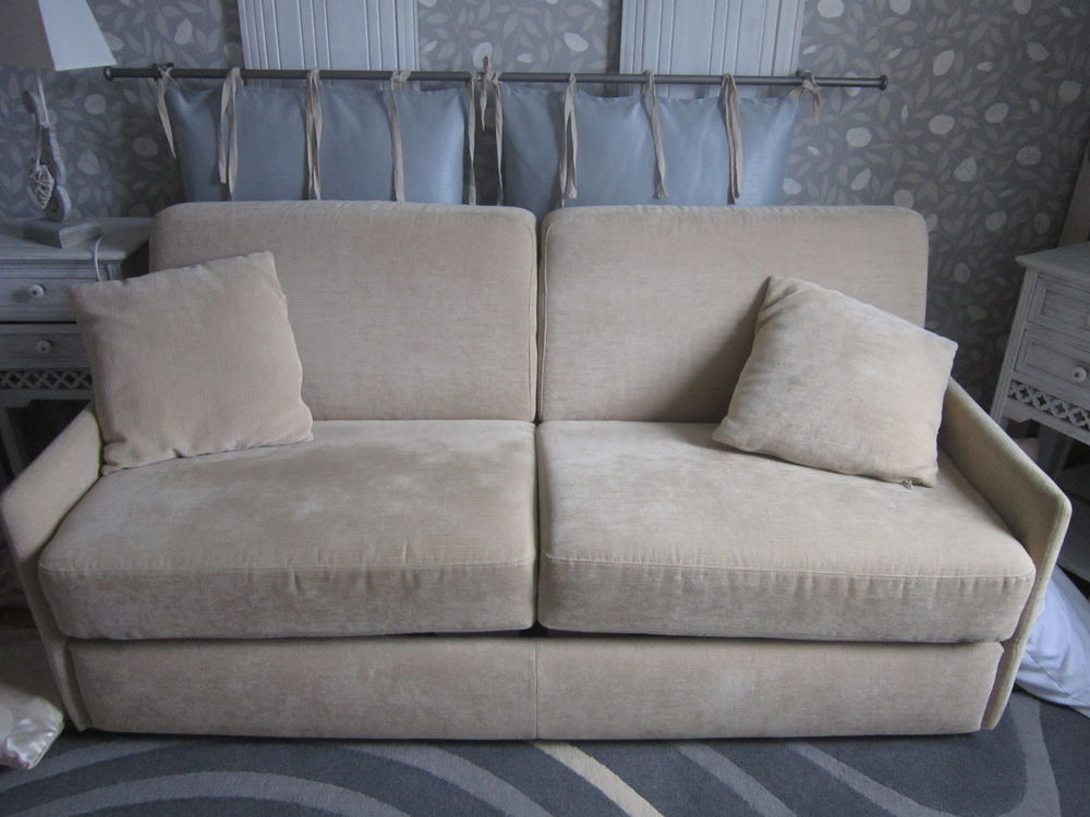 canape lit 450 Gujan-Mestras (33)