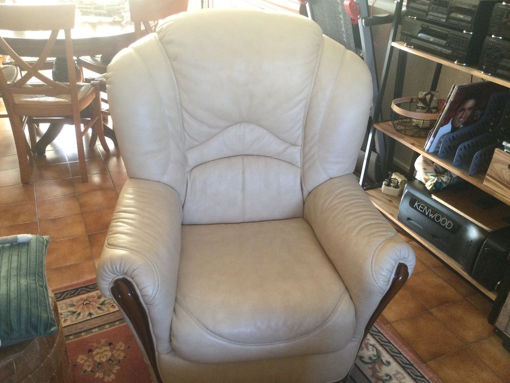 Canape 250 Saint-S�bastien-sur-Loire (44)