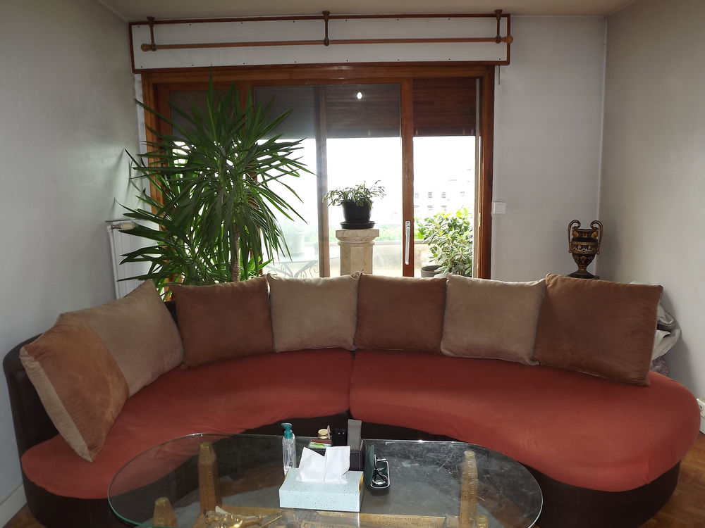 canap� 0 Rumilly (74)