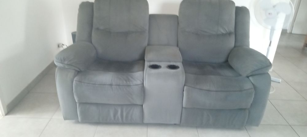 Canap� 320 Saint-Gilles Les Bains (97)