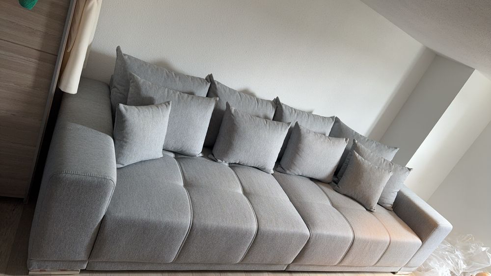 Canap� 
450 Besan�on (25)