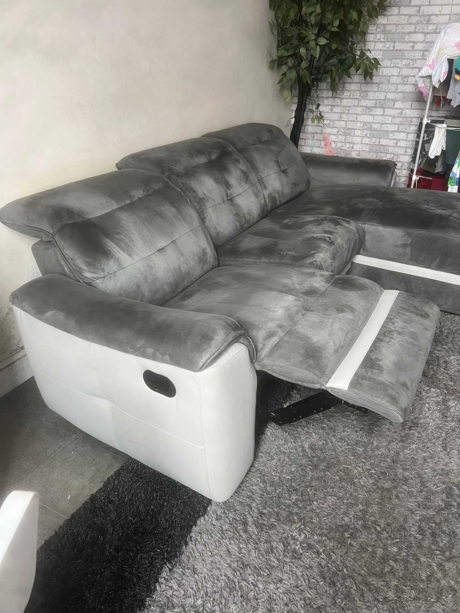 canape 600 Colombes (92)