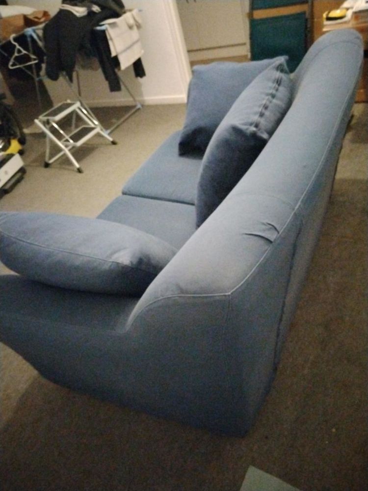 Canap� 06 80 84 80 86. 165 Vernoux-en-Vivarais (07)