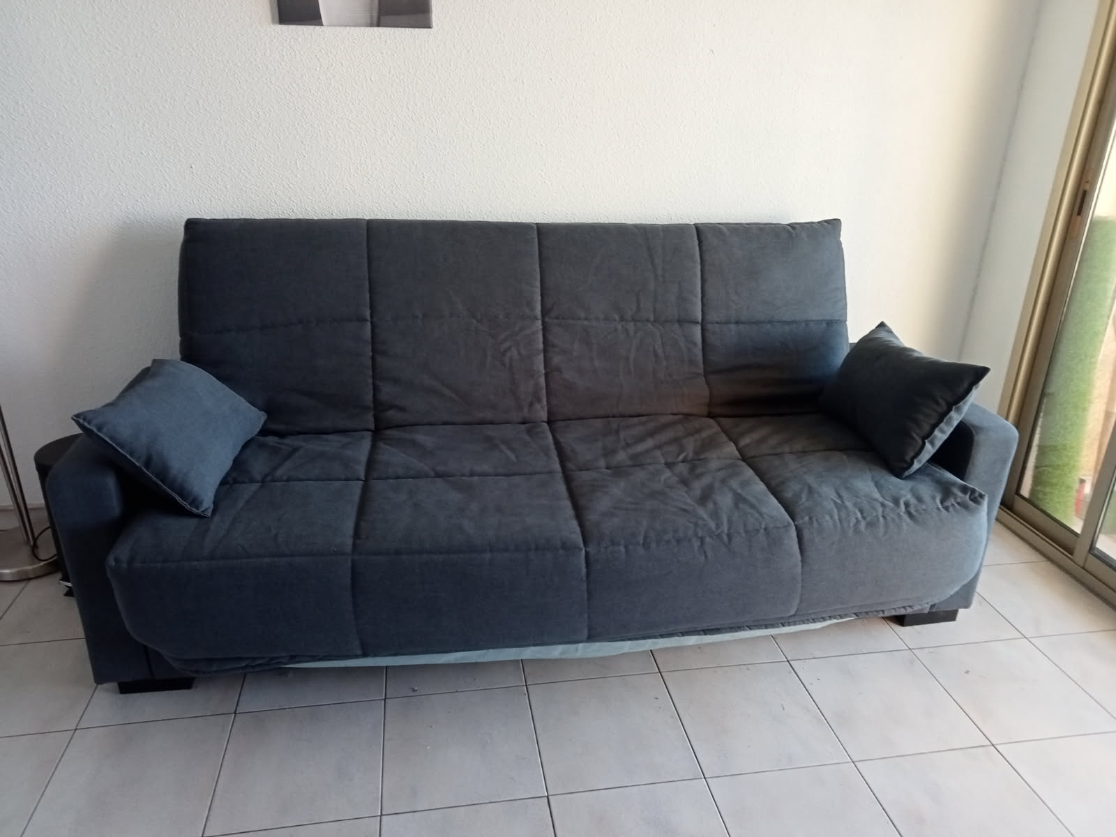 Canap� lit 400 Six-Fours-les-Plages (83)