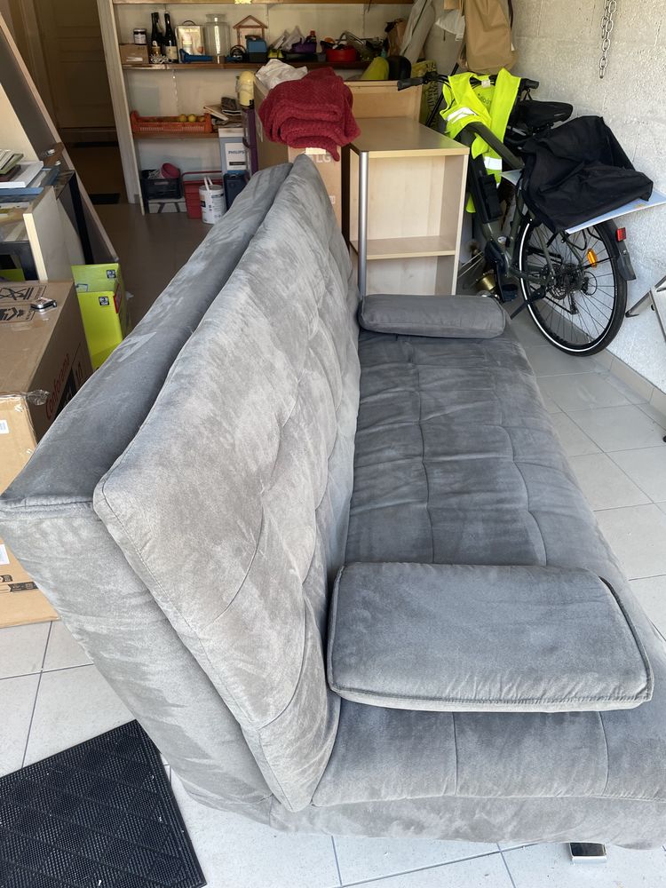 Canap� 45 Seynod (74)