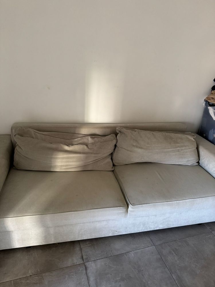 Canap� lit 150 La Tour-de-Salvagny (69)