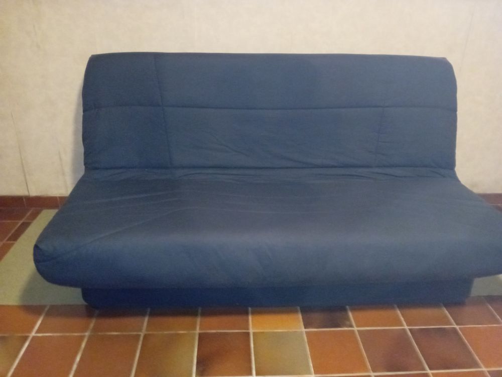 Canap� lit. 100 Gannay-sur-Loire (03)