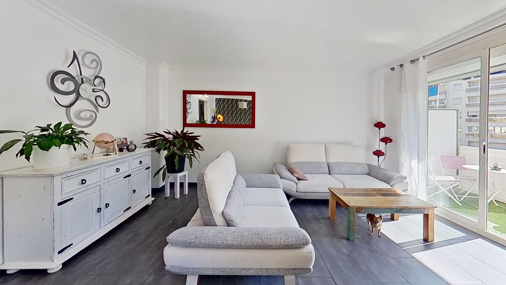 Canap�s 3+2 ch�teau d'Ax 1800 Fr�jus (83)