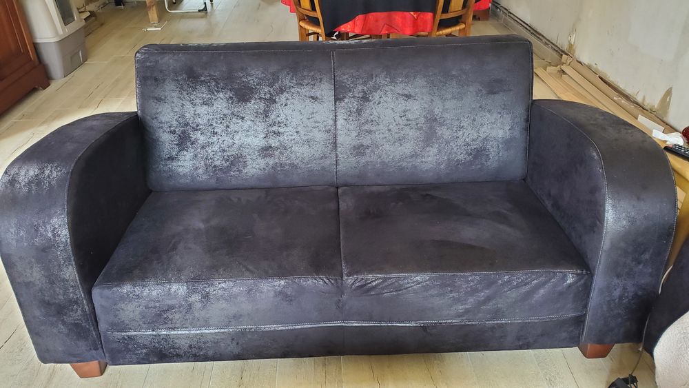 Canap�s club 2/3 places en microfibre noir. Neufs 320 Wasquehal (59)