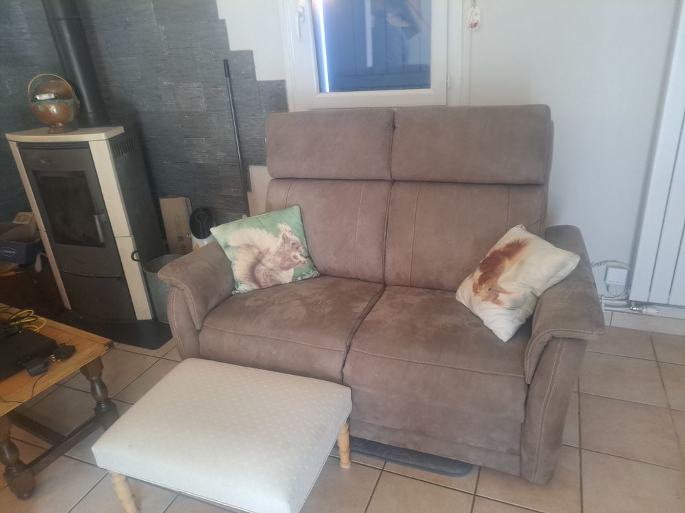Canap�s comme neufs 300 Amplepuis (69)