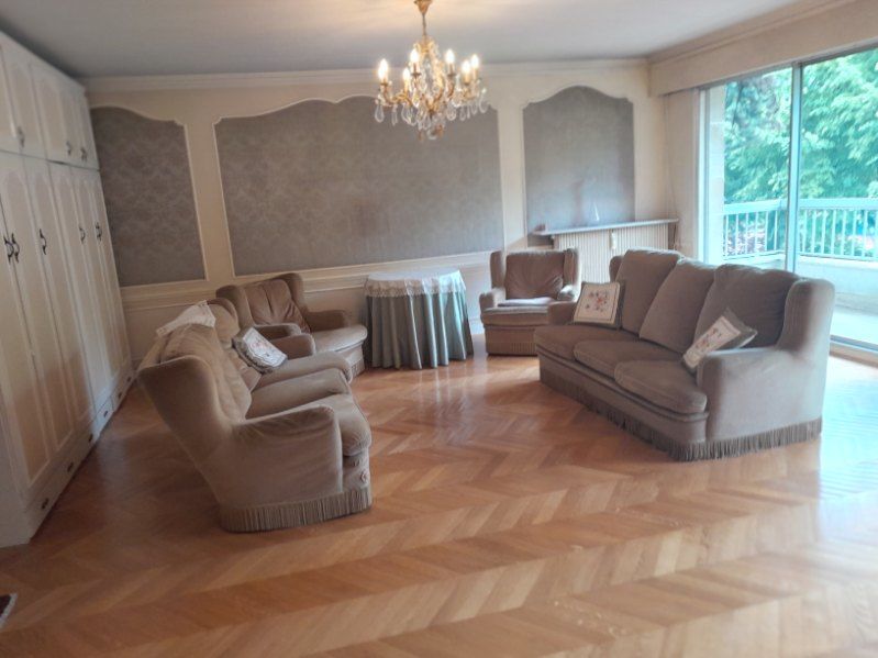 Canap�s convertibles 3 places et un de 2 pi�ces 80 Antony (92)