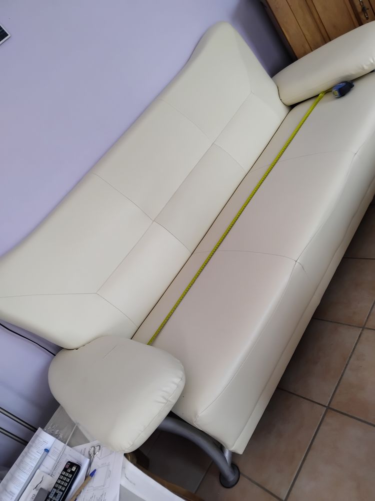 Canap�s PVC de couleur ivoire 300 Lafox (47)