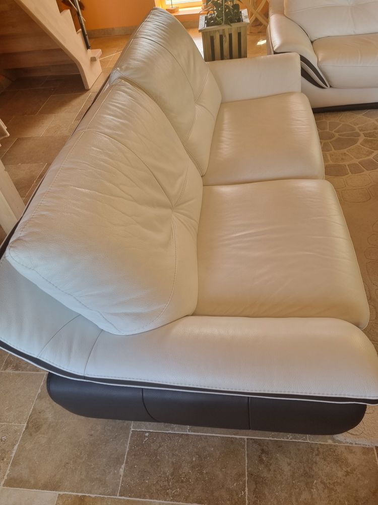Canapes cuir cr�me 1800 Cuisery (71)