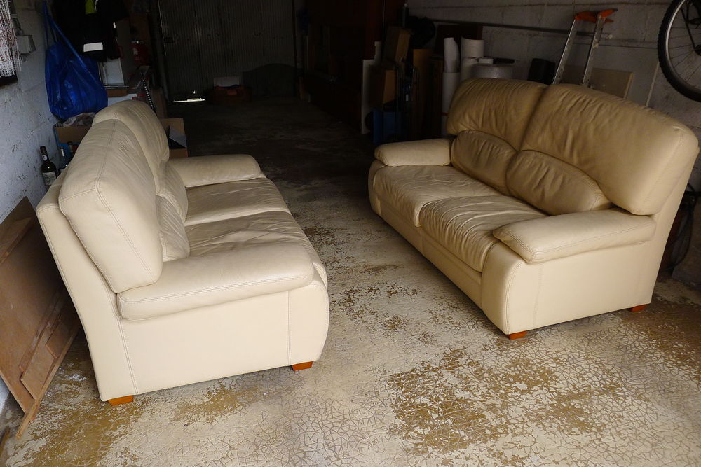 2 Canap�s cuir 2 places 250 Le Mans (72)
