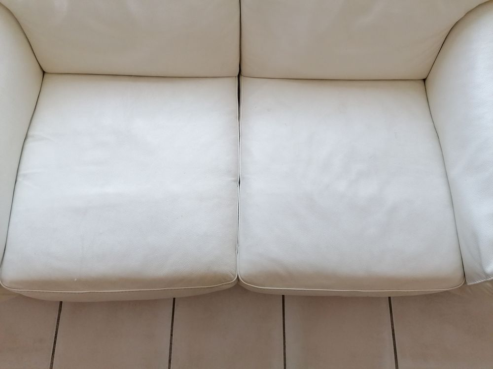 2 canap�s cuir vachette blanc 2000 Le Palais-sur-Vienne (87)