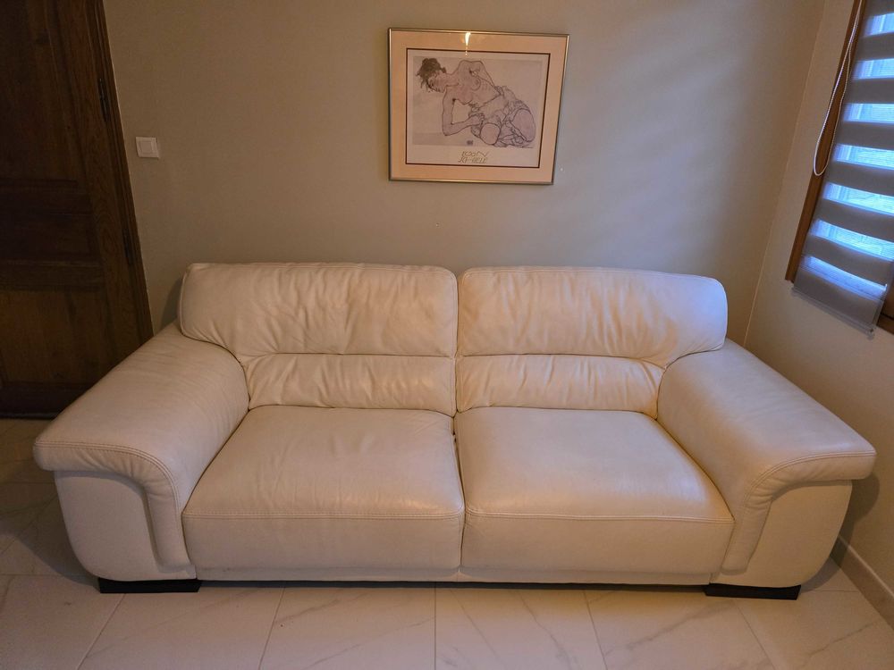 02 canap�s cuir : 
1100 Hazebrouck (59)