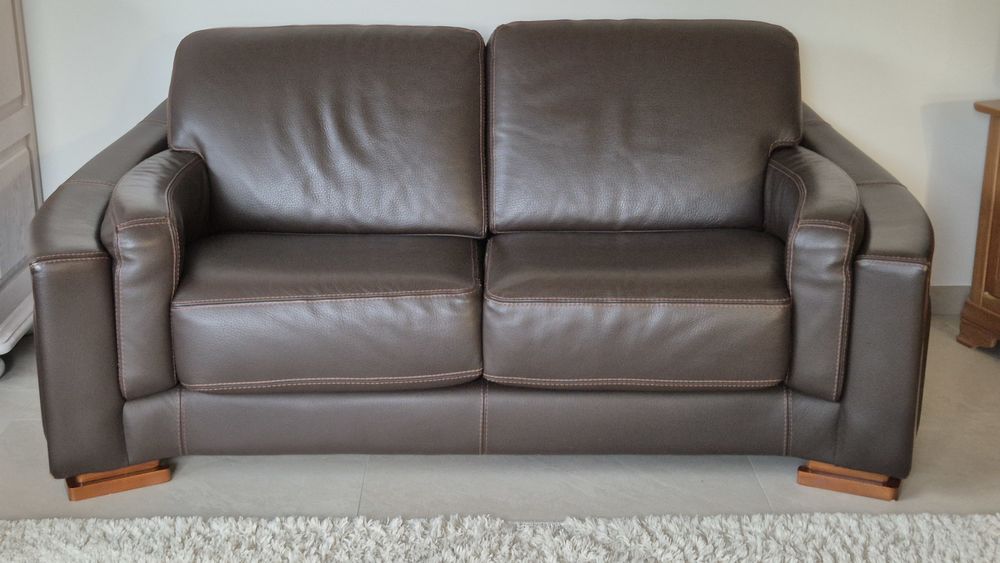 2 canap�s en cuir 200 Maizi�res-l�s-Metz (57)