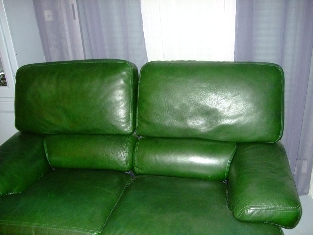 canap�s fixes en cuir 300 Corbeil-Essonnes (91)