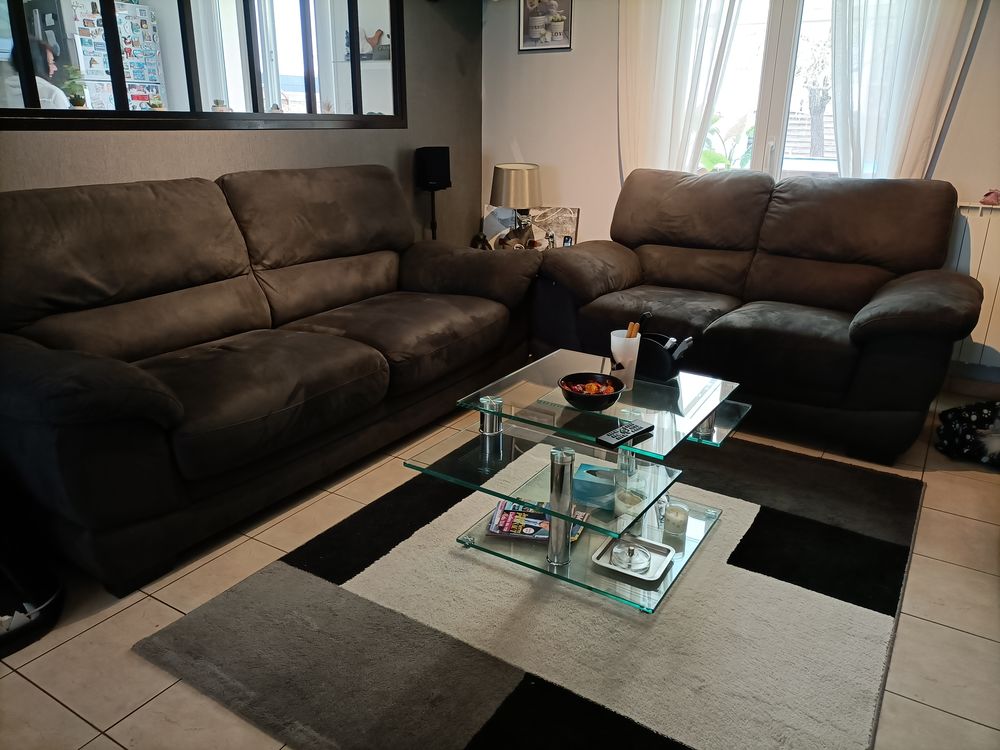 canapes 2 places et 3 places 550 Woippy (57)